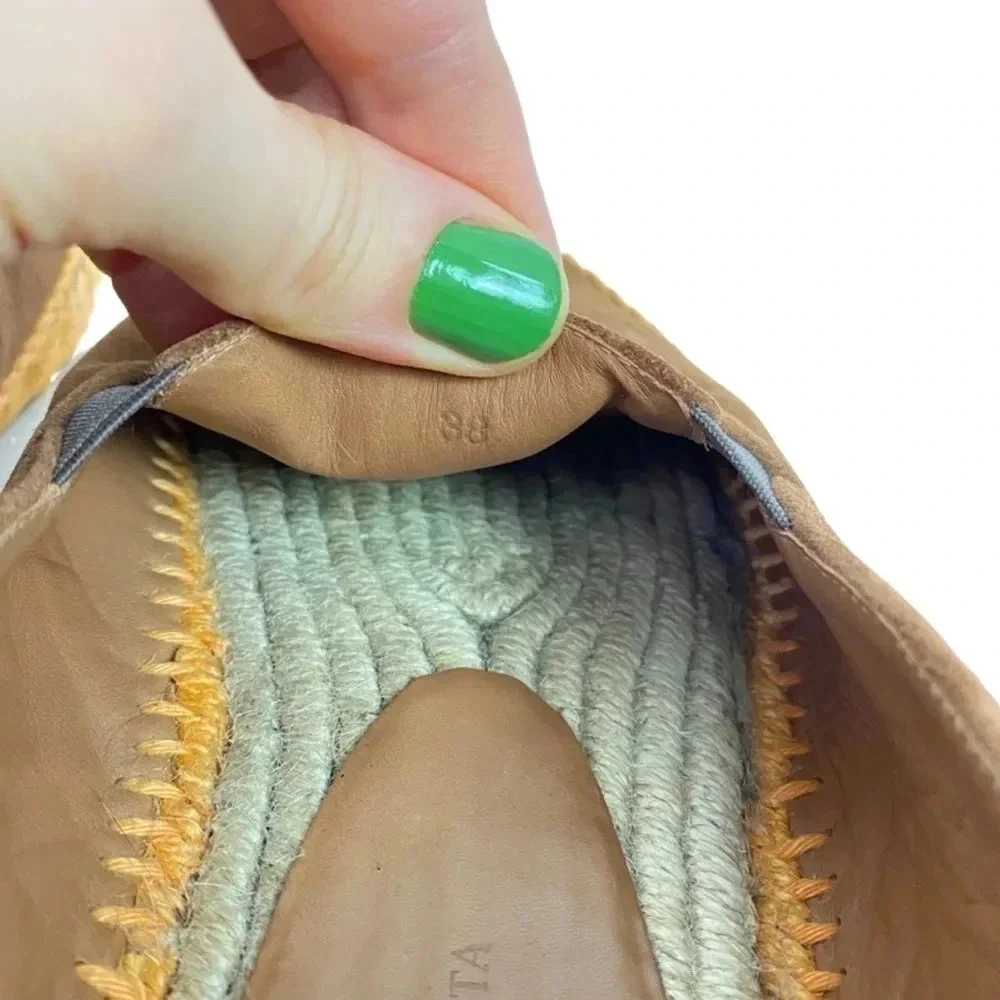 Bottega Veneta Intrecciato Suede Woven Espadrilles Mens 38 = US 5 Warm Tan EUC
